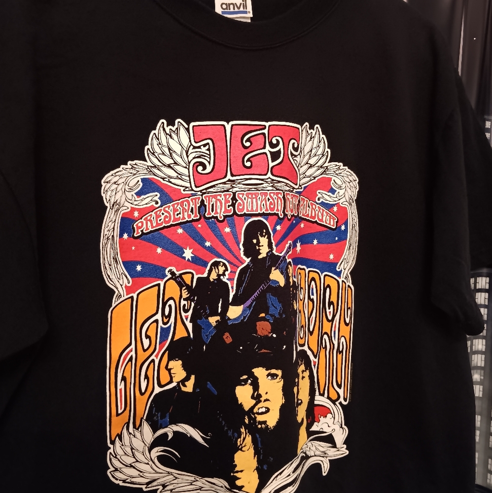 JET PRESENT THE SMASH HIT ALBUM GET BORN T-shirt (2004)